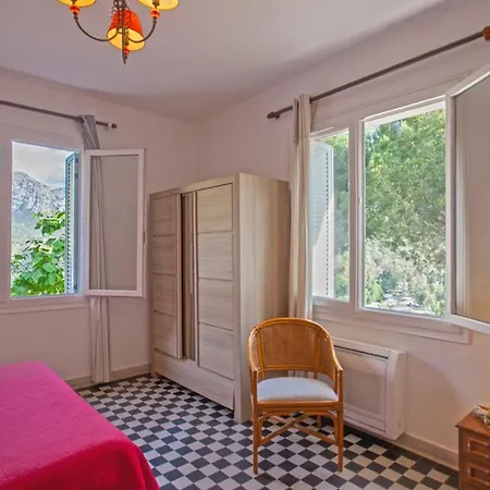 Apartment Kalliste *