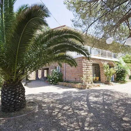 Kalliste Apartment